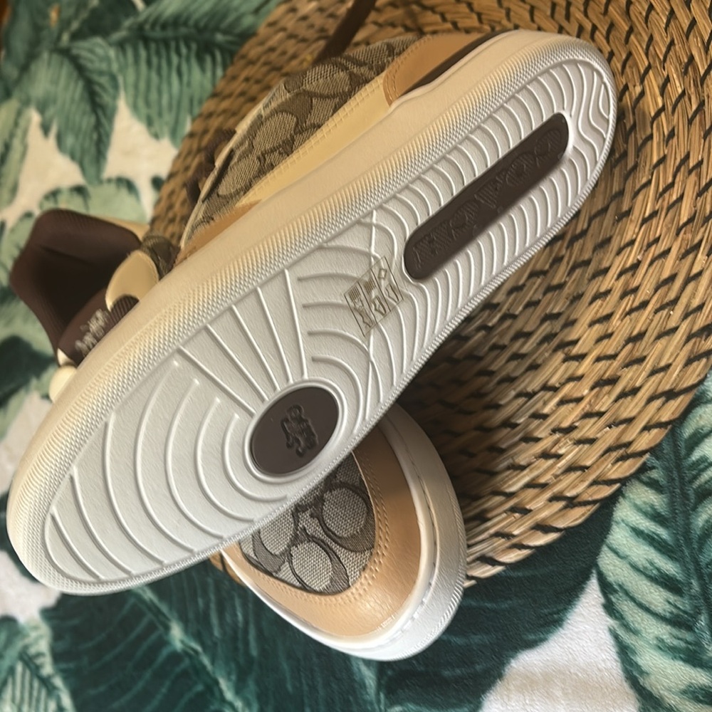 Coach Kids' Tan and Cream Patterned Sneakers - Picture 4 of 4